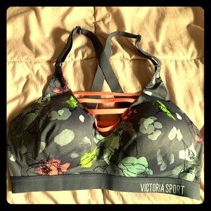 VS Sport Bra, 34C